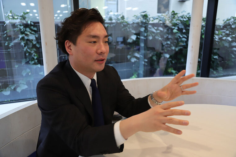 施工王の監修ヒアリングの様子